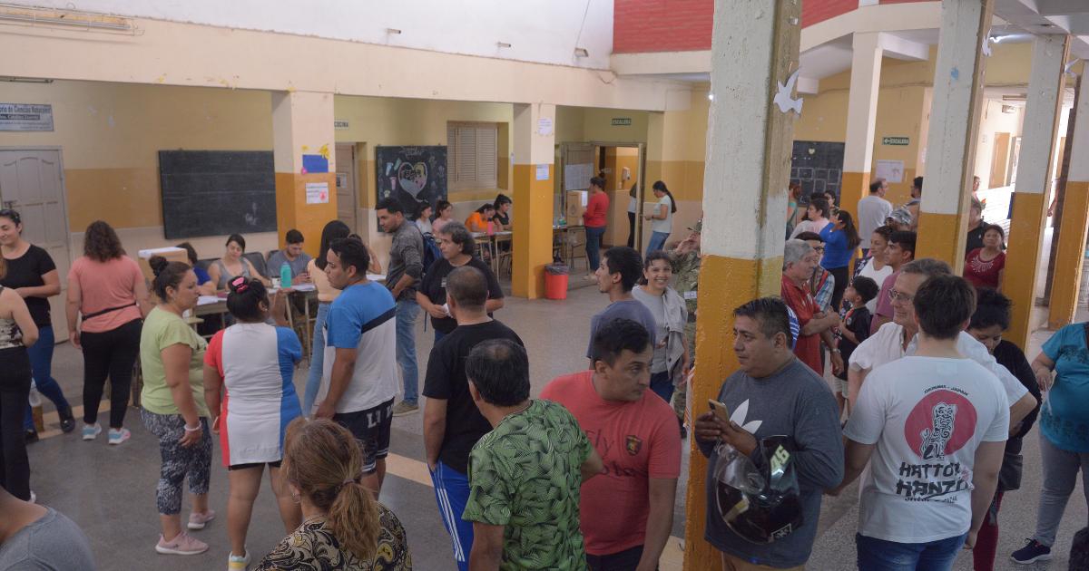 VOTACIÓN El 2 de agosto se realizar�n las elecciones en 25 comunas y la Comisión Municipal de Donadeu