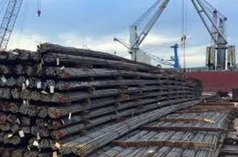 Subioacute la produccioacuten de acero pero la importacioacuten china complica al sector