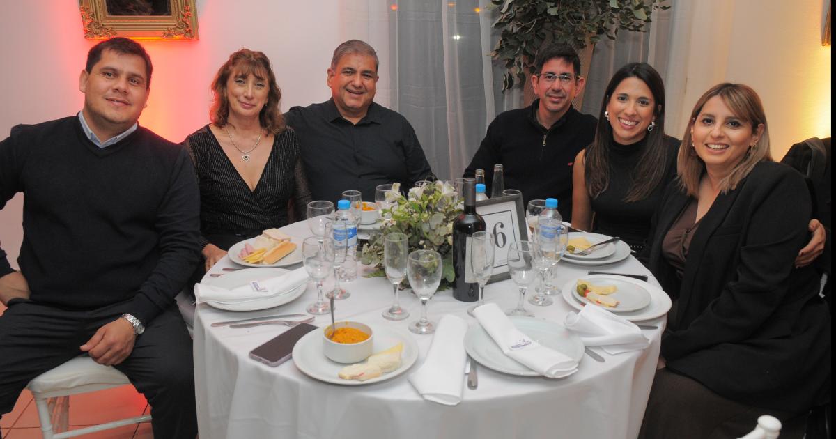 CELEBRACIOacuteN DE LOS BIOQUIacuteMICOS