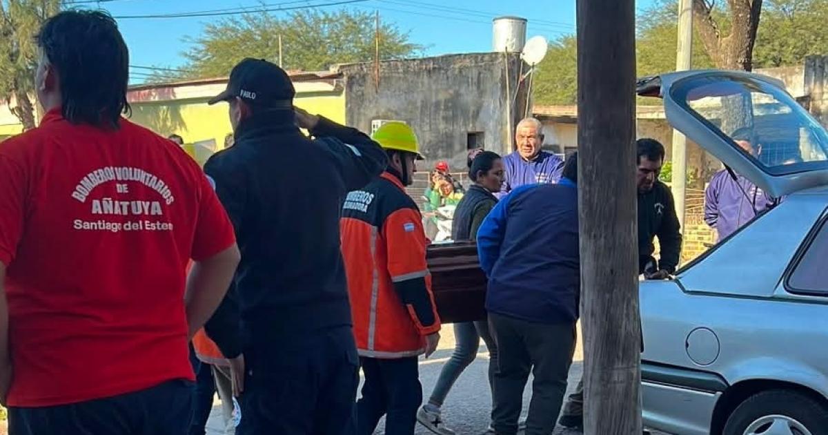 Bomberos de tres cuarteles despidieron con honores a Edith Peacuterez