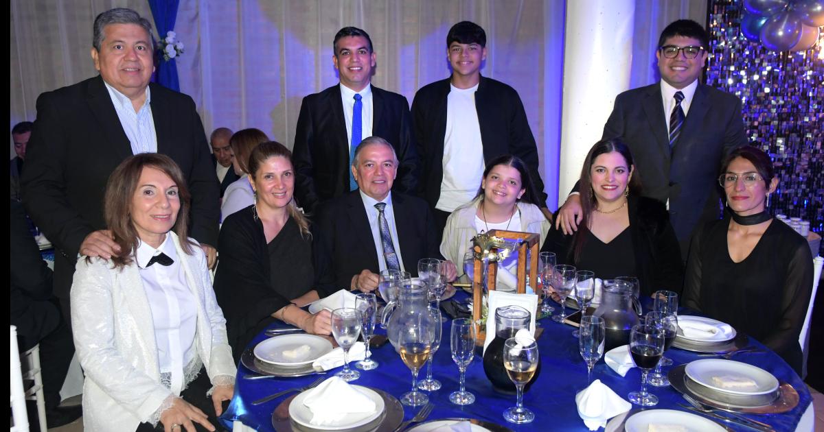 NOCHE FELIZ PARA KIARA