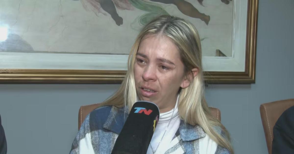 Habloacute por primera vez la mamaacute de Agostina Vega la nena asesinada en Coacuterdoba- A Barrelier le tienen que dar perpetua