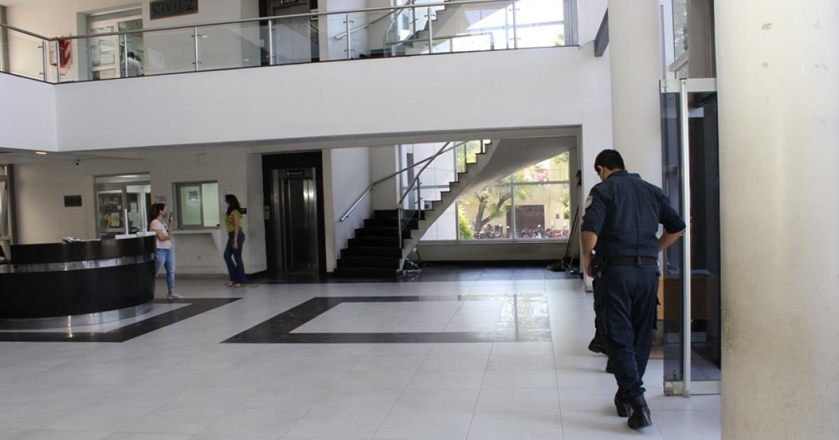 Excarcelan a un albantildeil acusado de agredir y amenazar a su expareja