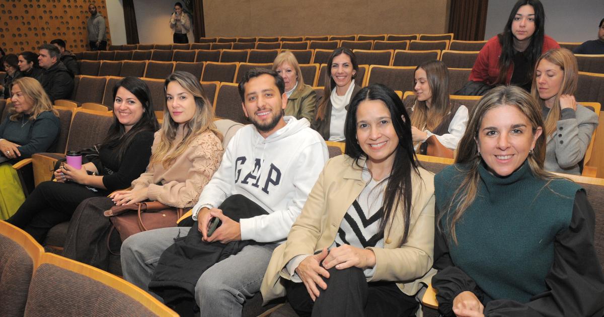 CHARLA SOBRE FERTILIDAD Y DERECHO