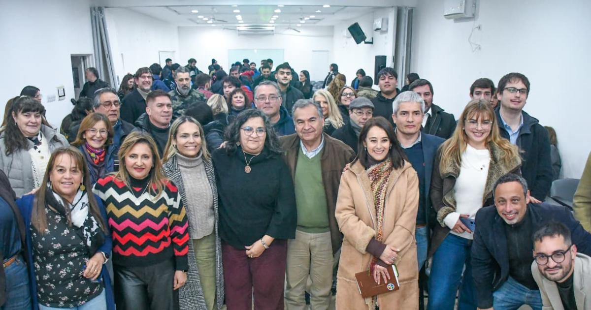 El Ing Benavente participoacute del conversatorio acadeacutemico sobre Educacioacuten y nuevas tecnologiacuteas en la Unse