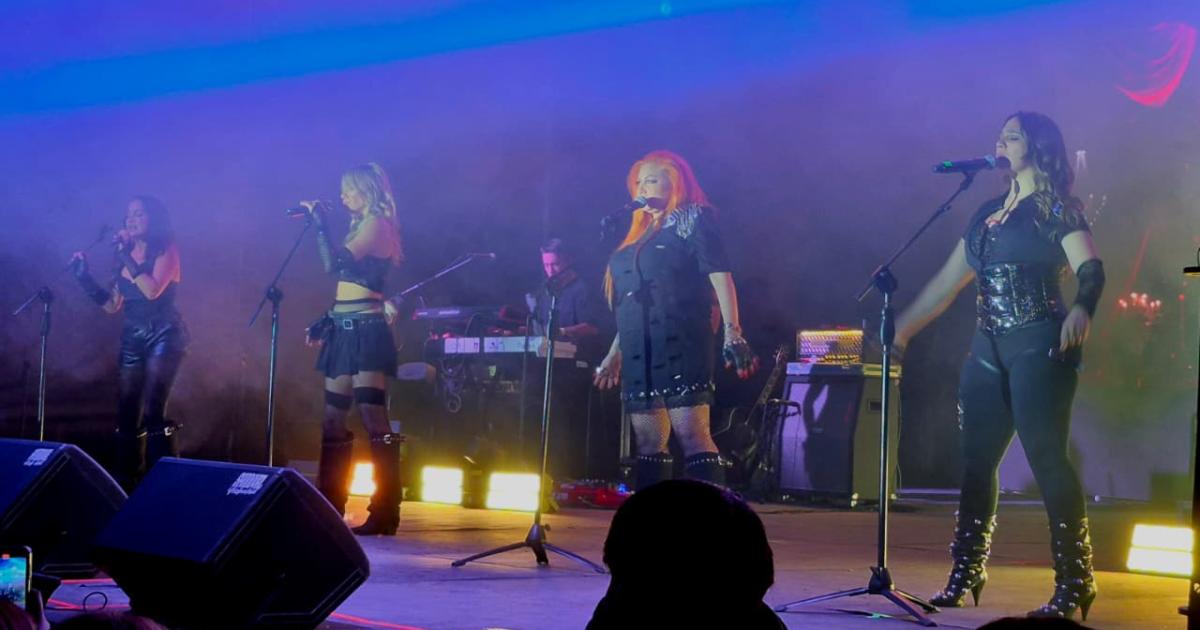 Galeriacutea- Las mejores imaacutegenes del show de Bandana en el Nodo