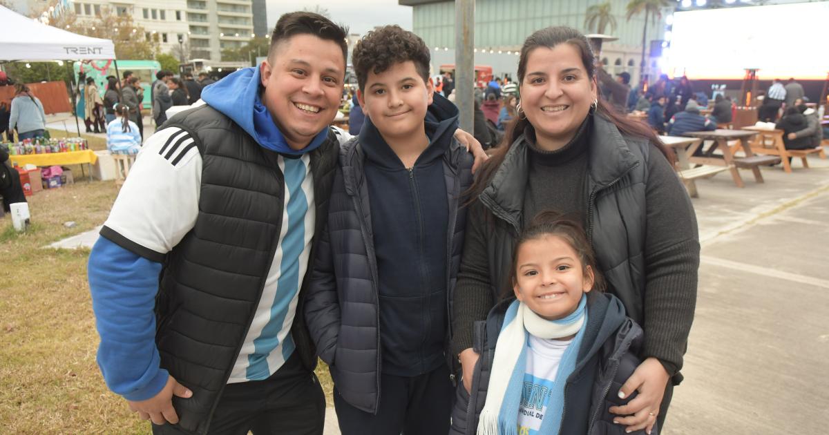 FAN ZONE EN EL FOacuteRUM