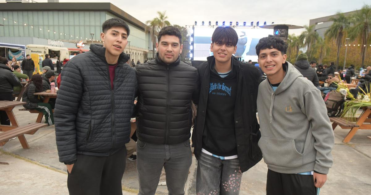 FAN ZONE EN EL FOacuteRUM