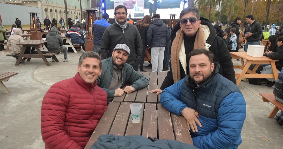 FAN ZONE EN EL FOacuteRUM