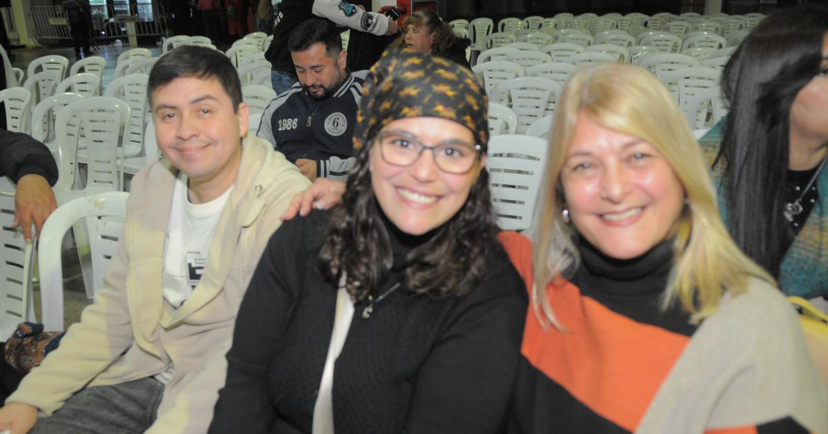 UN SHOW CARGADO DE NOSTALGIA EN EL NODO