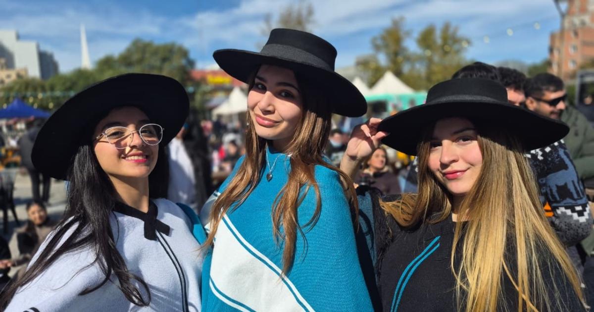 ALIENTO SANTIAGUENtildeO PARA LA SELECCIOacuteN