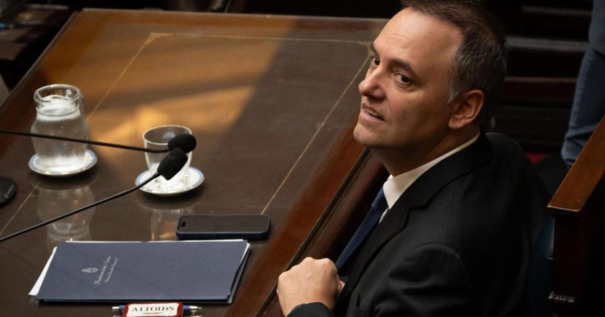 Por cuestiones de seguridad el Gobierno mantendraacute la custodia de Manuel Adorni