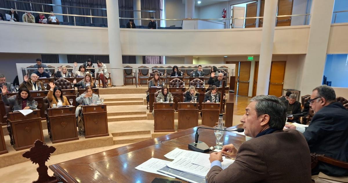 Amplia agenda legislativa- La Caacutemara de Diputados aproboacute importantes iniciativas
