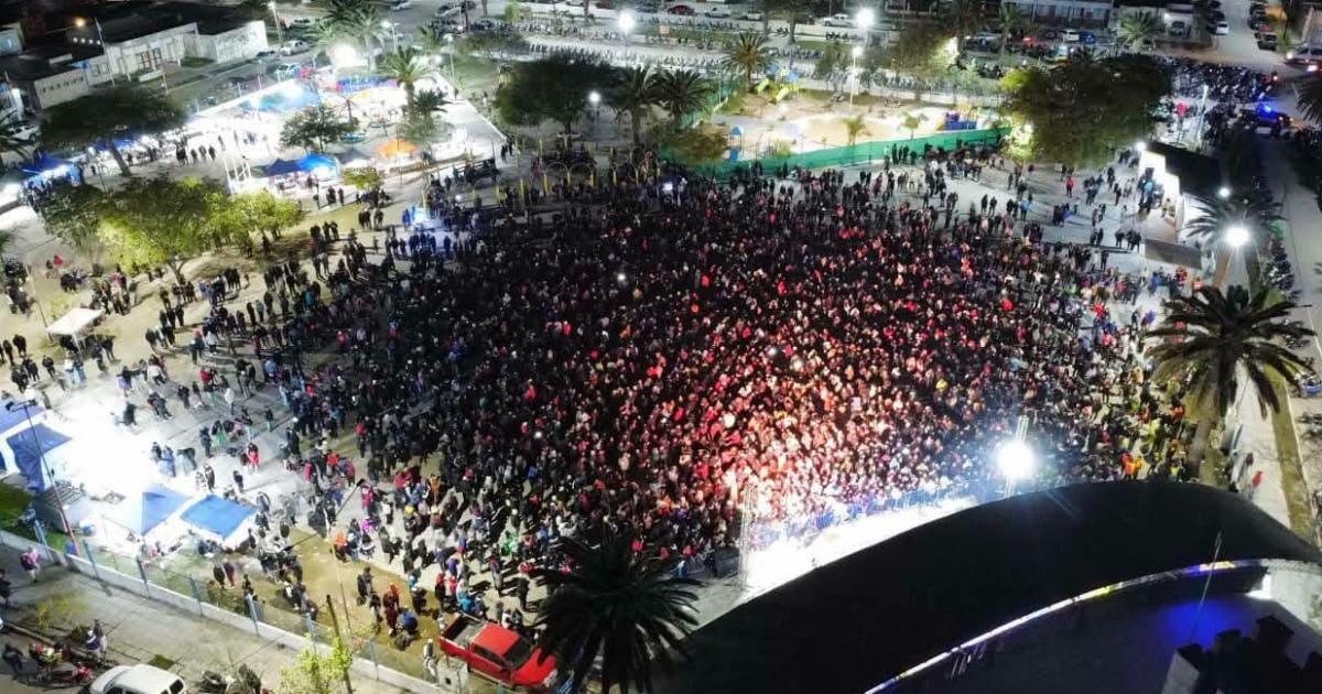 Multitudinario cierre de los festejos por el 114ordm aniversario de Antildeatuya
