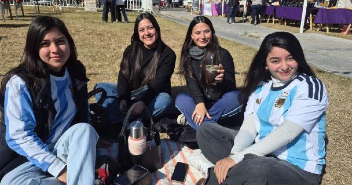 ALIENTO SANTIAGUENtildeO PARA LA SELECCIOacuteN