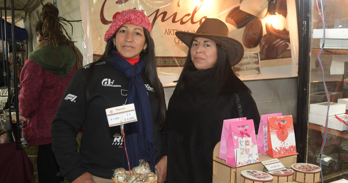 PASEO POR LA FERIA ARTESANAL 2026