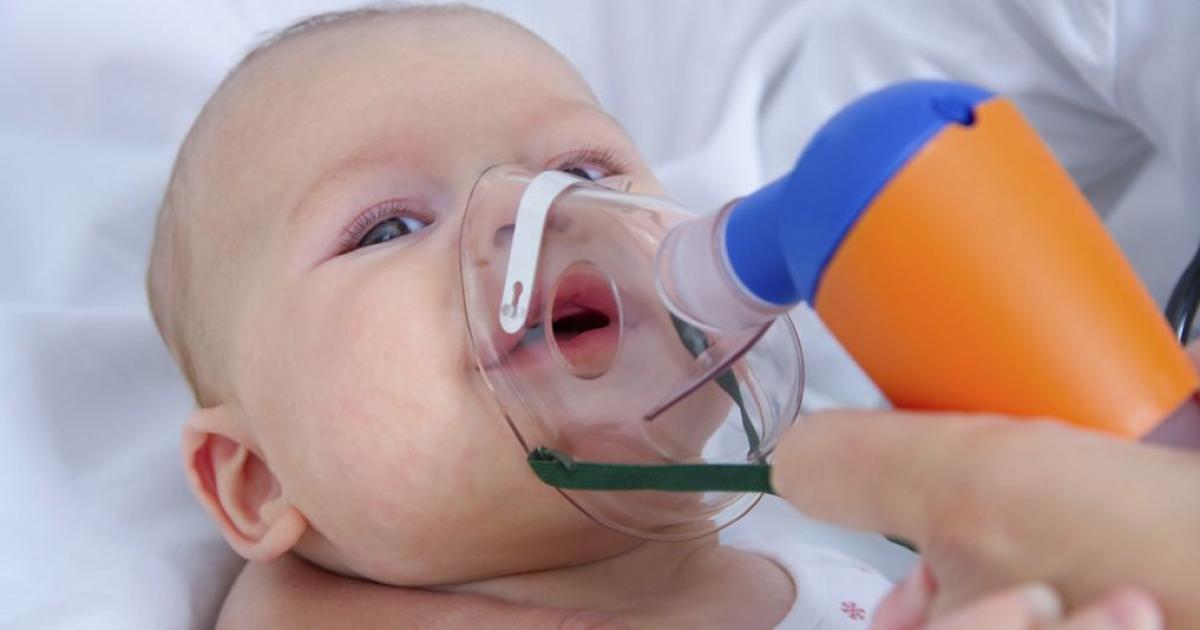 Alerta- Crece la preocupacioacuten por el aumento de casos de neumoniacutea y bronquiolitis en nintildeos