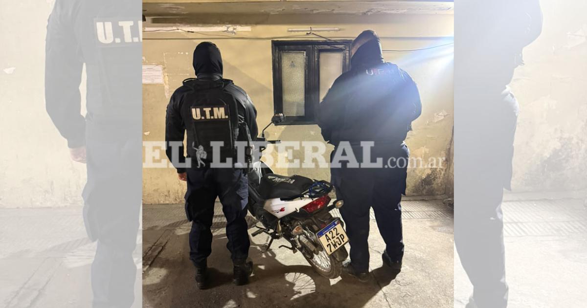 La policiacutea recuperoacute una motocicleta que habiacutea sido abandonada en la viacutea puacuteblica
