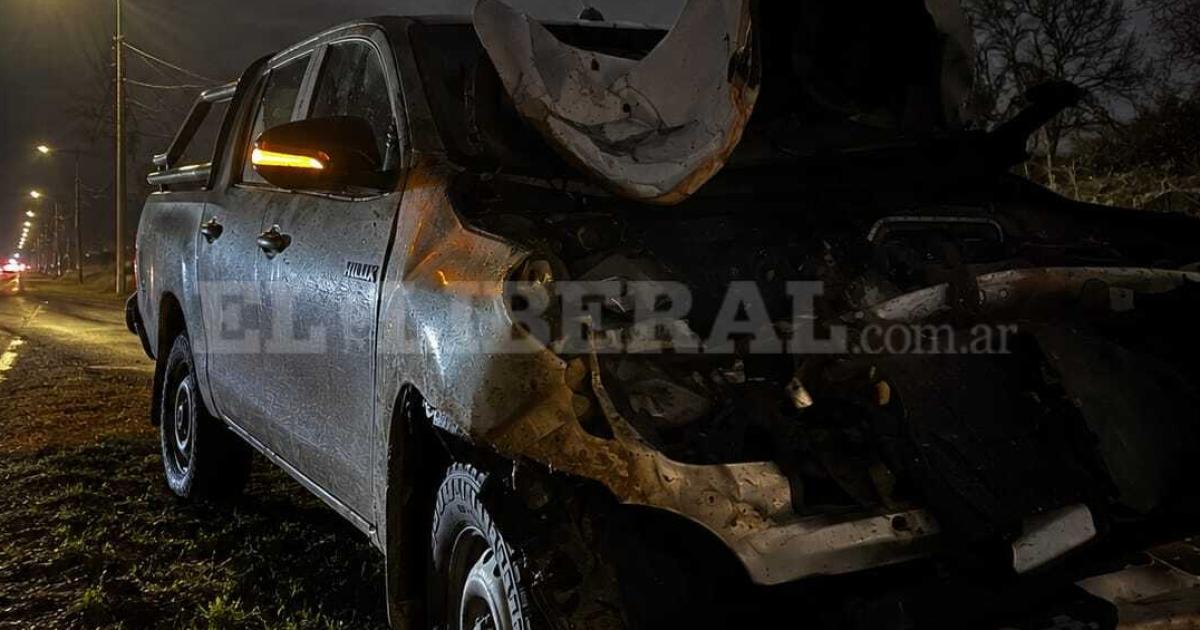 Esquivoacute dos caballos pero terminoacute chocando contra una mula sobre la Ruta 89 cerca de Quimiliacute