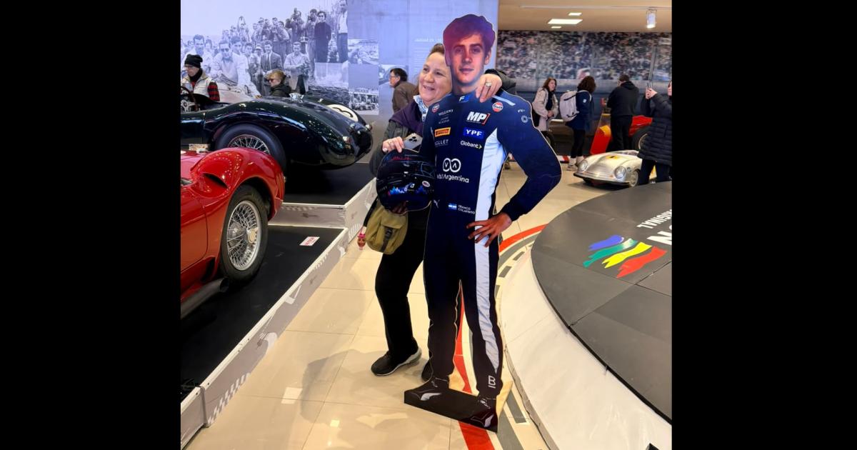El Museo del Automoacutevil de Termas de Riacuteo Hondo vive un fin de semana reacutecord con turistas de todo el paiacutes