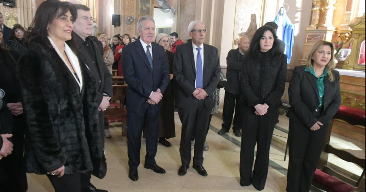 Este viernes se entronizoacute la imagen de San Charbel en la Catedral de Santiago del Estero