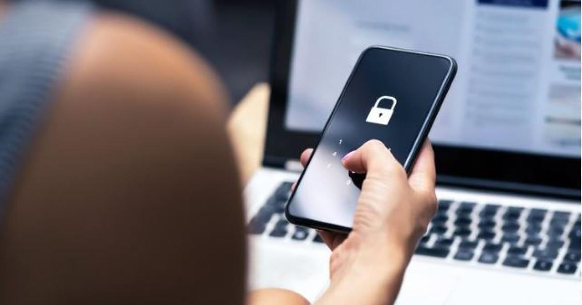 Coacutemo evitar caer en manos de estafadores virtuales