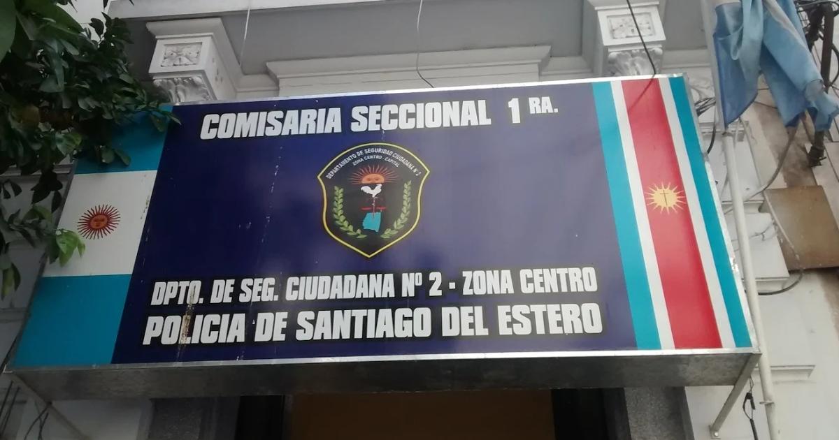 Sorprenden a una adolescente de 17 antildeos armada con un cuchillo y una faca