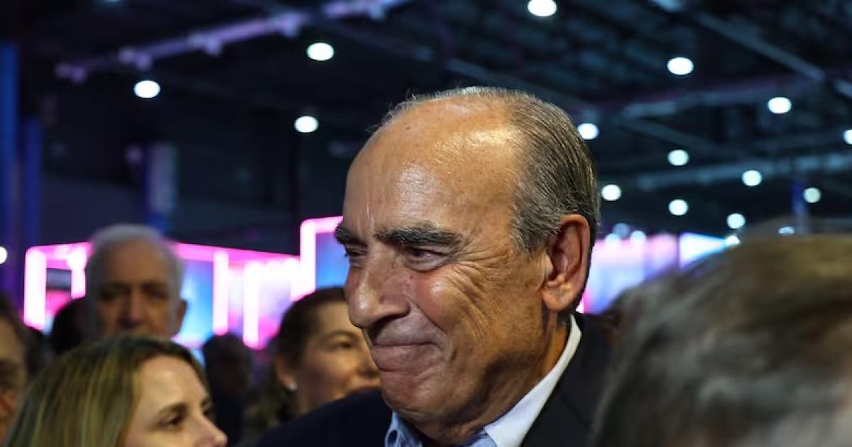 Francos se refirioacute a una posible reeleccioacuten de Milei y a las PASO