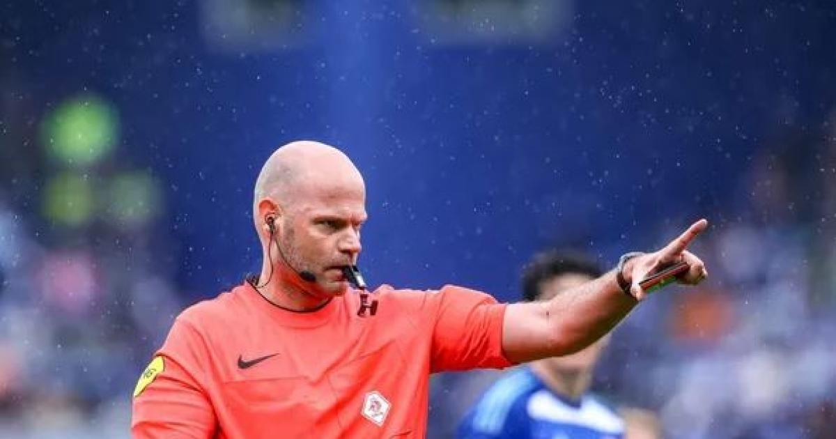 Conmocioacuten en el fuacutetbol- murioacute a los 38 antildeos el aacuterbitro neerlandeacutes Rob Dieperink
