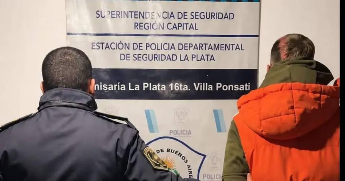 Detuvieron a un hombre acusado de atacar a su cuntildeada con un machete y herir a su perro