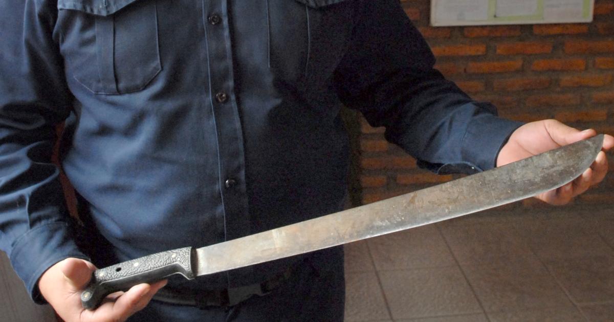 Salvaje ataque en Friacuteas- le abrieron la cabeza con un machete y el agresor escapoacute a Catamarca