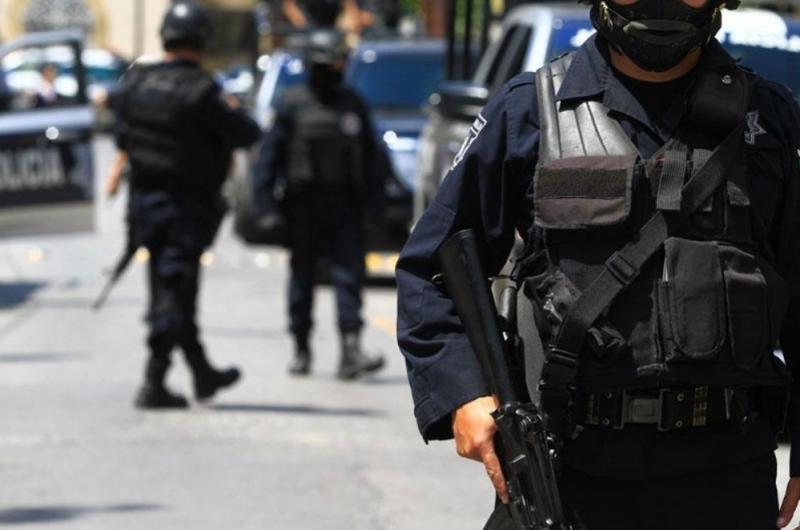 No quiso pagar estacionamiento sacoacute un arma y sembroacute miedo