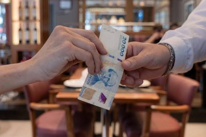 El Indec informoacute una inflacioacuten de 19-en-porciento- en junio y acumuloacute un 335-en-porciento- interanual