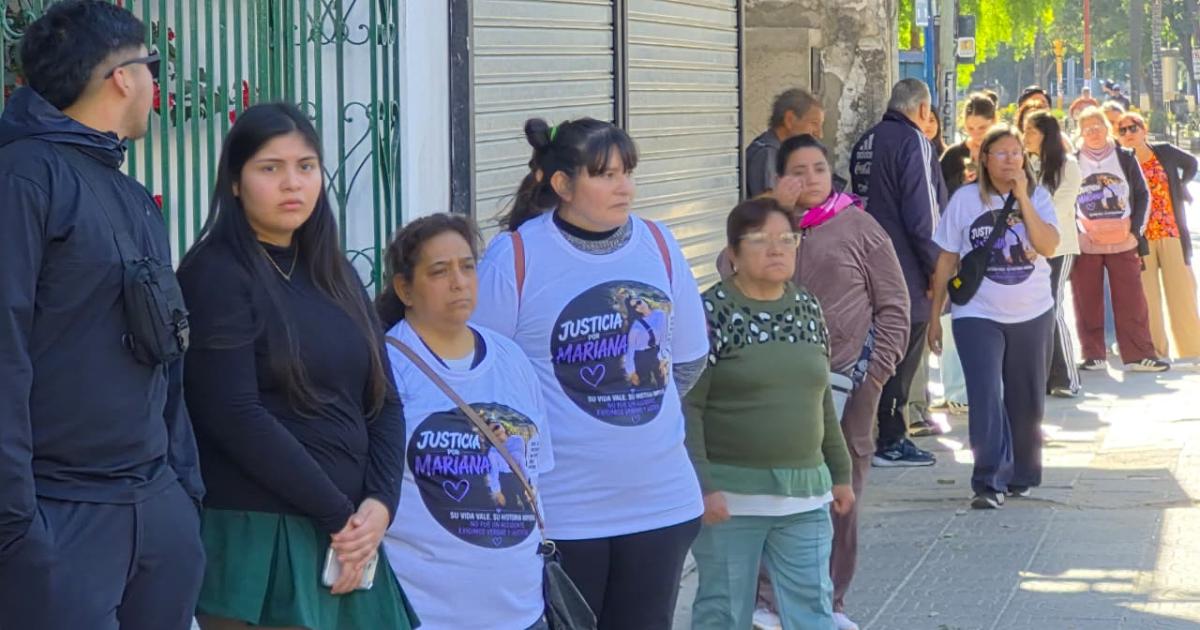 IMAacuteGENES- La Justicia reconstruye el choque en el que murioacute Mariana Ibaacutentildeez sobre avenida Belgrano