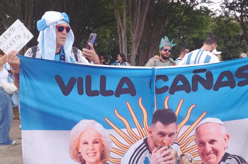 FOTOS  EL LIBERAL en el Mundial- asiacute se vive la previa de Argentina e Inglaterra en Atlanta