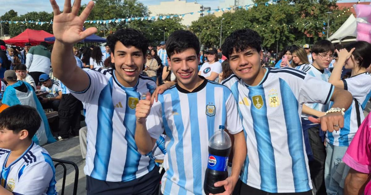 ALIENTO SANTIAGUENtildeO PARA LA SELECCIOacuteN