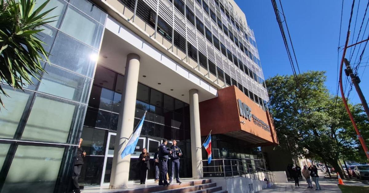 COMPLEJIDAD- La denuncia recaló ayer en el edificio de la Fiscalía Con el clima tensionado por una usina de rumores ingresó -r�pido- un pedido de eximición de prisión para Llado