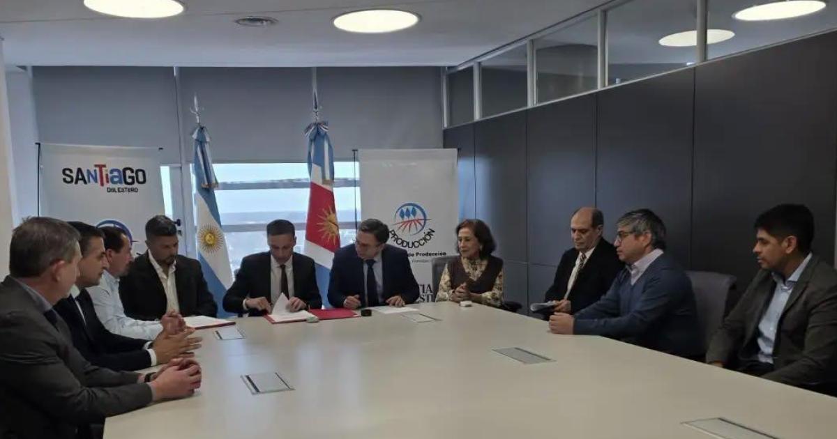 Firman convenio para fortalecer capacidades teacutecnicas y sanitarias
