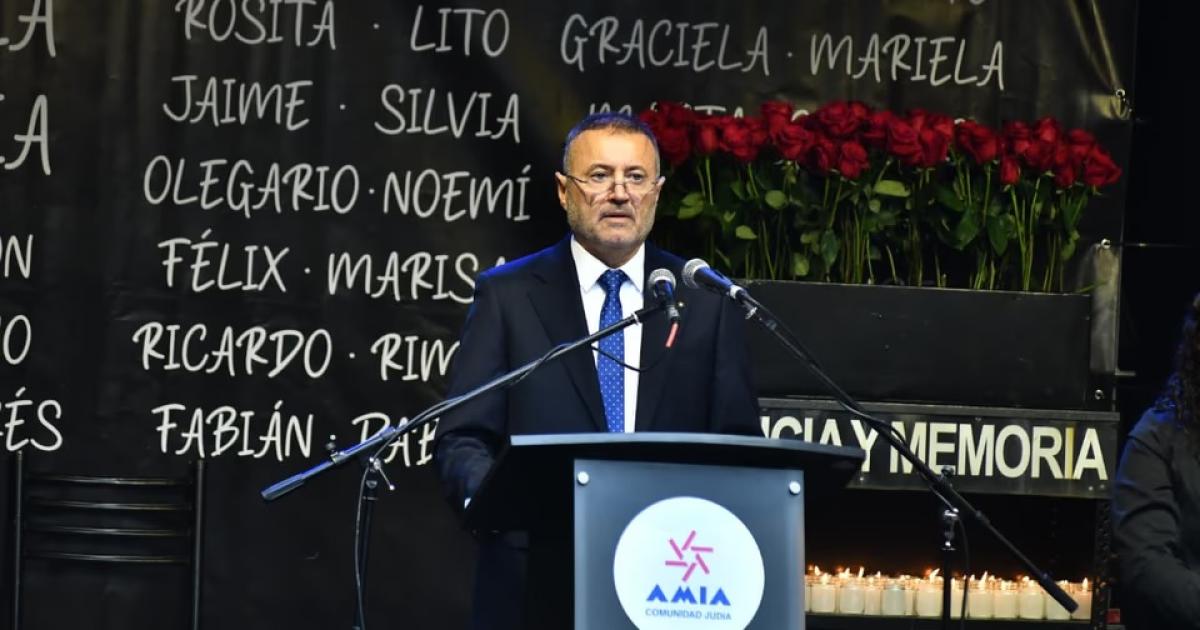Fuerte reclamo de la AMIA a la Justicia por la causa- Es como si estuviese adormecida o cajoneada