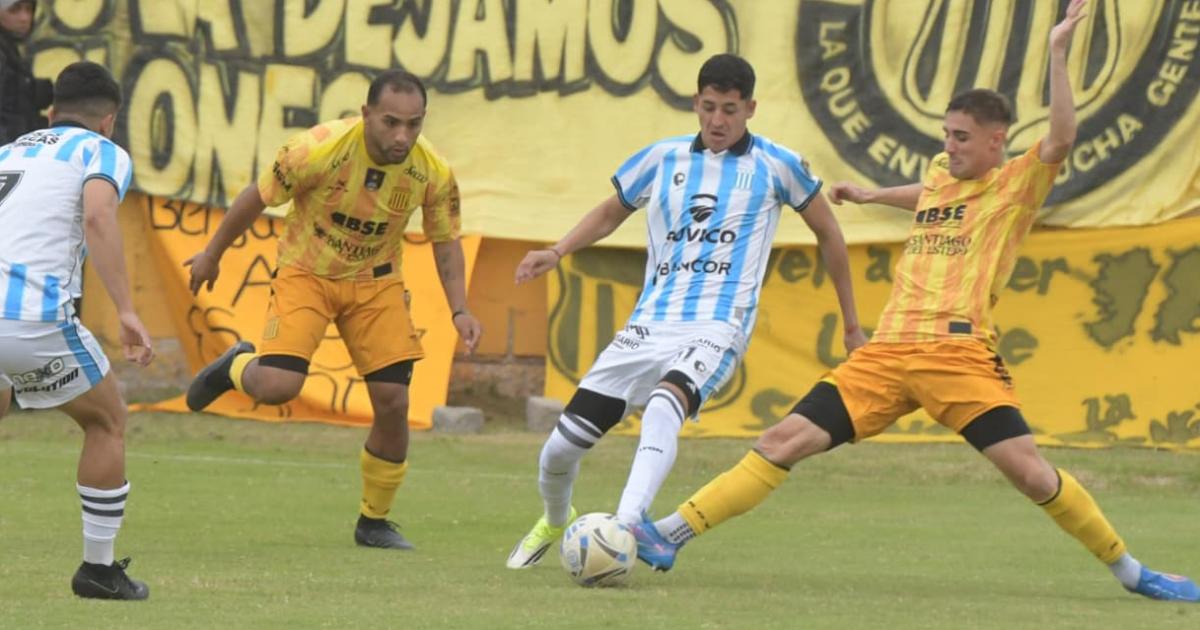 EN VIVO Mitre iguala sin goles ante Racing de Coacuterdoba en el 8 de Abril