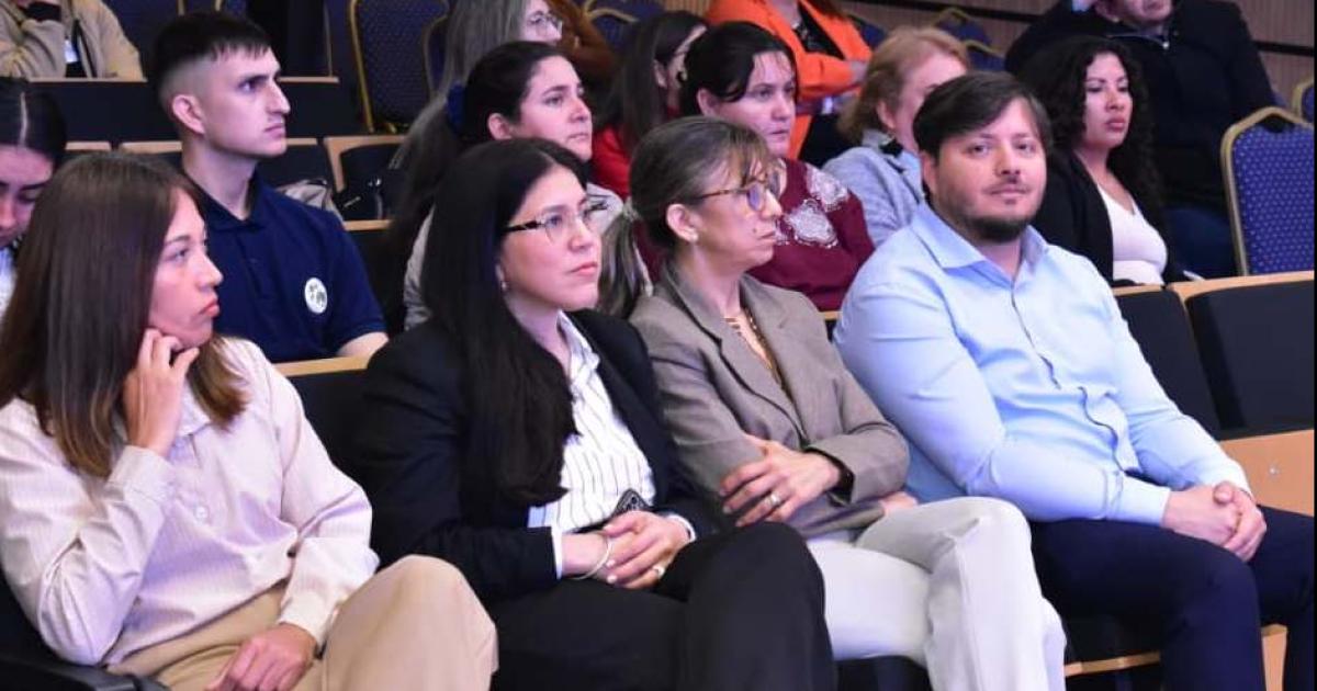 Se desarrolloacute la 1ordf Jornada Provincial de Geografiacutea y un emotivo homenaje cultural en Fernaacutendez