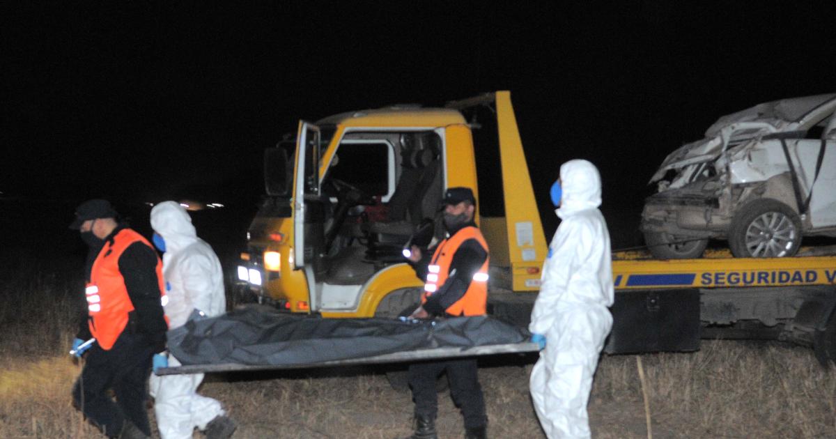 Fatal vuelco en Ruta 9- dos mujeres murieron y hubo tres heridos que fueron internados