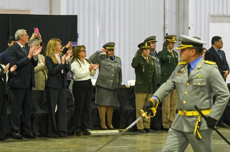 Conmemoraron el Diacutea del Servicio Penitenciario con un acto central que incluyoacute desfile en el Nodo Tecnoloacutegico