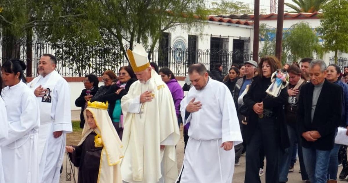 Pinto celebroacute a la Virgen del Carmen junto a las autoridades y el Arzobispo Bokalic