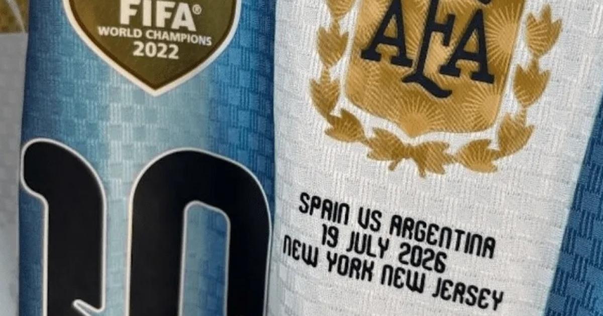La camiseta especial que usaraacute Argentina en la final del Mundial 2026 ante Espantildea