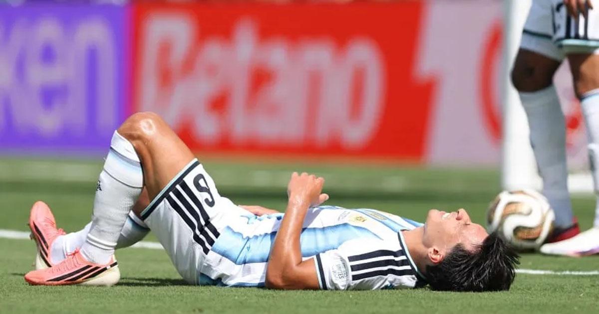 VIDEO- La bronca de Licha Martinez al salir lesionado