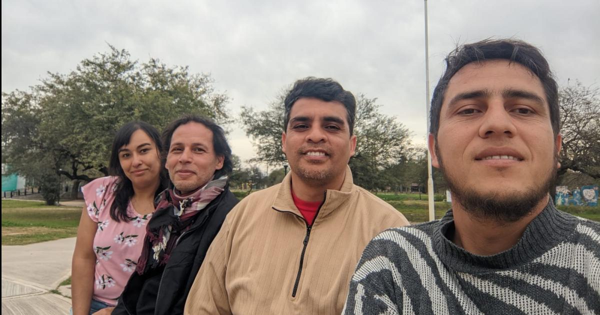 LO QUE ANIDA LO QUE LATE LO QUE TIEMBLA
