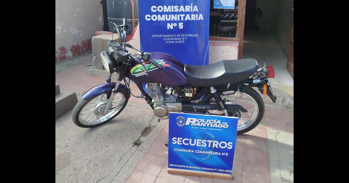 Robaron una moto desde una obra en construccioacuten y la hallaron oculta en el monte