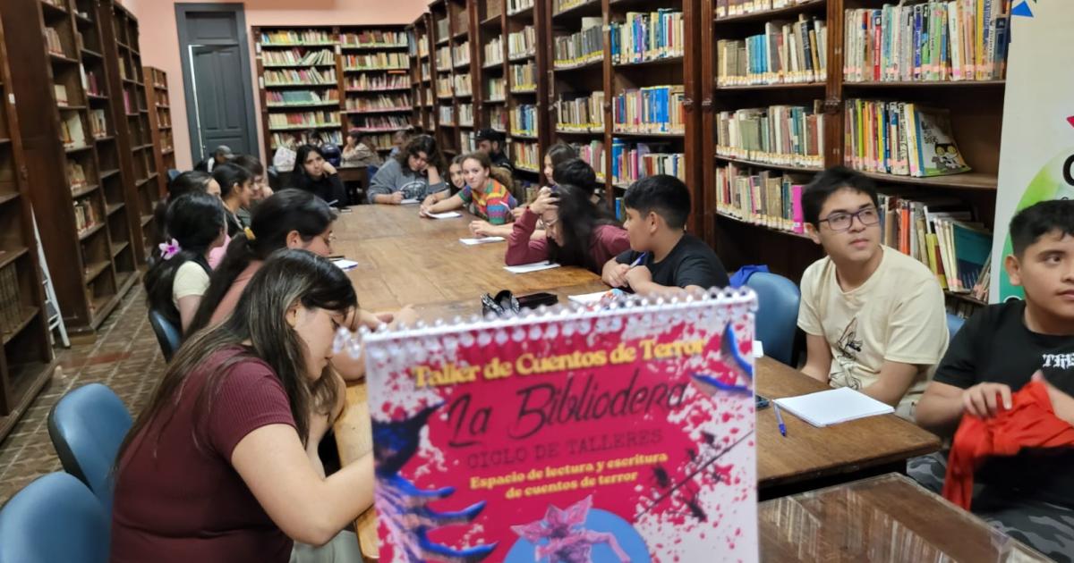 La Expo La Bibliodera se presenta en el municipio con una propuesta de literatura terror y cultura coreana