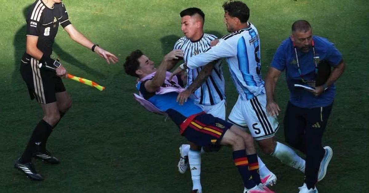 La Fifa busca aplicar sanciones a jugadores y cuerpo teacutecnico